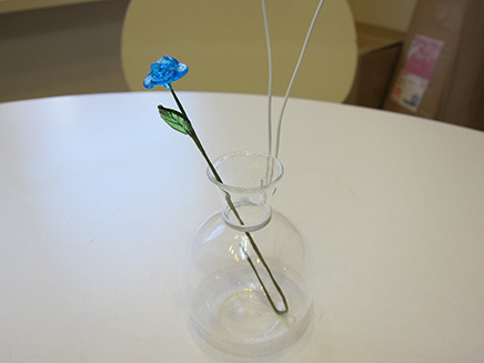「blueのバラ」1本92円。