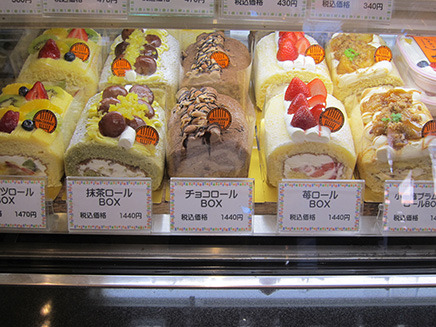 ボリュームのあるロールケーキは5～6種類。
