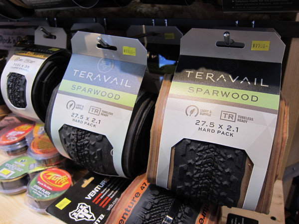 アメリカ・ミネアポリスに拠点を置く新鋭タイヤメーカー「TERAVAIL(テラべイル)」のタイヤ。
