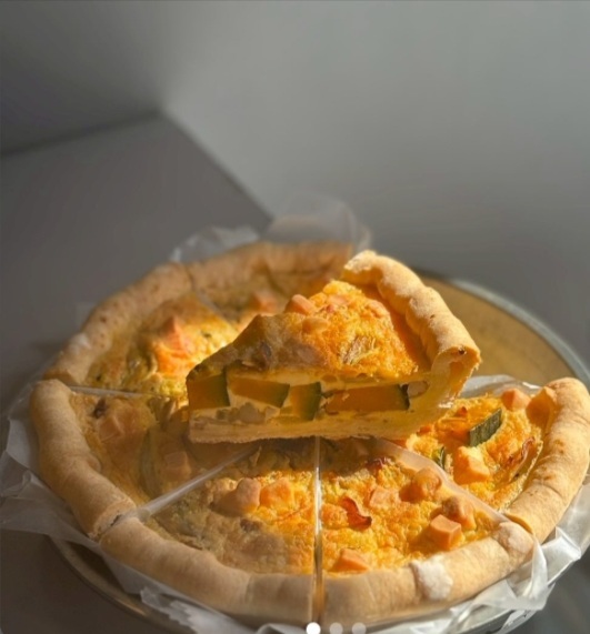 夜カフェ限定で復活した、カボチャをふんだんに使った「かぼちゃのチーズケーキ」。