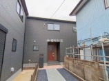  新築一戸建て