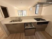 【食器洗い乾燥機】