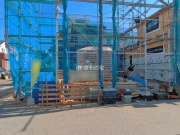 市川市塩焼３丁目　新築戸建　陽光あふれる全２棟！【新築一戸建て】