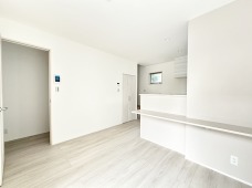 市川市曽谷５丁目　築後未入居戸建　ロフト付き