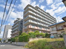 エルズ市川中山