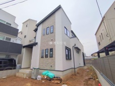 市川市稲荷木３丁目　新築戸建　駐車場２台分！