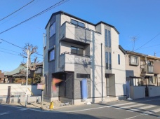 市川市関ケ島　新築戸建　３方角地につき日当たり開放感良好！