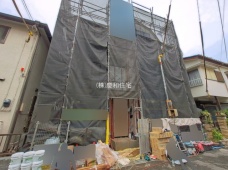 市川市南八幡１丁目　新築戸建　聖愛k津利便性良好