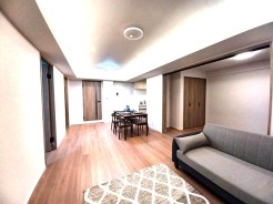 ご家族だんらんのスペースとなるリビング。家具の配置がしやすい広さを確保しています！
