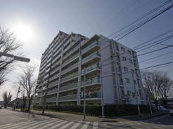 前面に高い建物がないため採光・通風ともに良好！