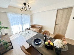 リビングダイニングスペースです。
ご家族の楽しい会話が聞こえてきますね！
