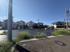 現況更地です！建築条件なしですのでお好きなプランでどうぞ！
