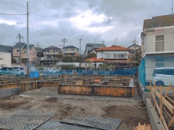 市川市曽谷４丁目