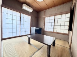 続き間の和室は、くつろぎ空間として、来客時は客間にもなります！

