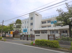 浦安市弁天４丁目