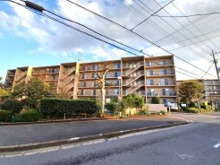 住宅地で叶える穏やかな新生活が待ってます。
是非、現地ご内見ください！

