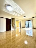 南向きの明るいリビング！