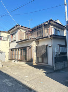 現地写真
現況古屋あり
