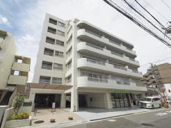 地上7階建て総戸数総戸数27戸、行徳駅から徒歩7分のマンションです。