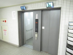 エレベーター