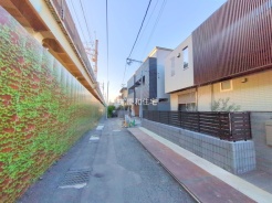 市川市新田５丁目