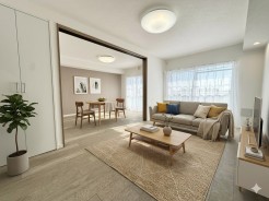 ゆったりと快適にお過ごしいただけるLDKは、お子様のキッズスペースに使え、リビング学習にも最適！
※家具はイメージです。
