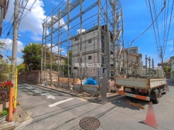 江戸川区東小松川２丁目