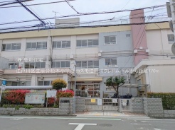 江戸川区鹿骨１丁目