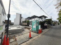 新規分譲地につき現在建築中です！
完成が楽しみですね！
同仕様の完成現場をご案内出来ますので、お気軽にお問い合わせください！
