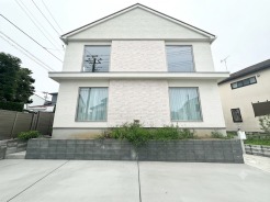 建物空き家です。
リフォーム済みで内装ピッカピカ!
是非ご内見下さい!!