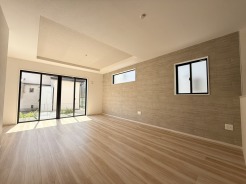落ち着いた雰囲気に包まれて、伸びやかな空間の中で、ゆったりと家族団らんのひとときを過ごせます。
