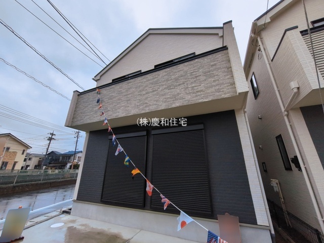 松戸市栄町８丁目　新築戸建　内覧可能！