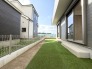 広～いお庭も付いてます！
夢の庭付き一戸建て住宅を実現させてください！

