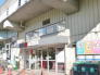 西友下総中山店 88m