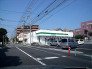 ファミリーマート市川インター店 750m