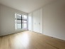 洋室は明るい空間となっています！子供部屋にも良さそうですね！
