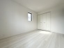 寝室は明るい空間となっています！子供部屋にも良さそうですね！
