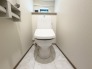 トイレは2か所ございますので、朝の込み合う時間帯も安心です！
来客時にも気兼ねなくご使用いただけます。
