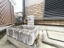 風合いのあるレンガ造りの水栓が、日常にささやかな彩りを添え、暮らしの時間を丁寧に演出します
