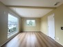 大きな窓からは快適な光を取り入れ、通気性能を上げる事で居心地の良い空間を演出します

