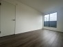 洋室は明るい空間となっています！子供部屋にも良さそうですね！
