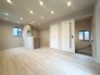 リビングダイニングスペースです。
ご家族の楽しい会話が聞こえてきますね！
