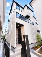 1号棟 建物完成しました!いつでも内覧可能ですよ!
先ずは実際に現地を見に行きましょう!