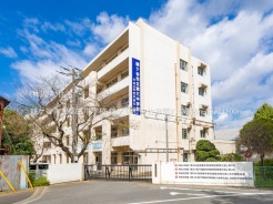 鎌ケ谷市中佐津間1丁目