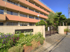 海神小学校
