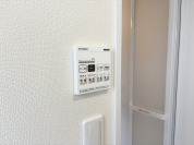 【浴室暖房乾燥機】