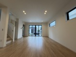 新築一戸建て