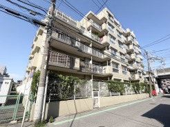 建物空き家です。
リフォーム済みで内装ピッカピカ!
是非ご内見下さい!!