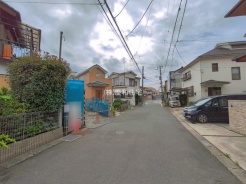市川市若宮3丁目