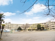 新浜小学校